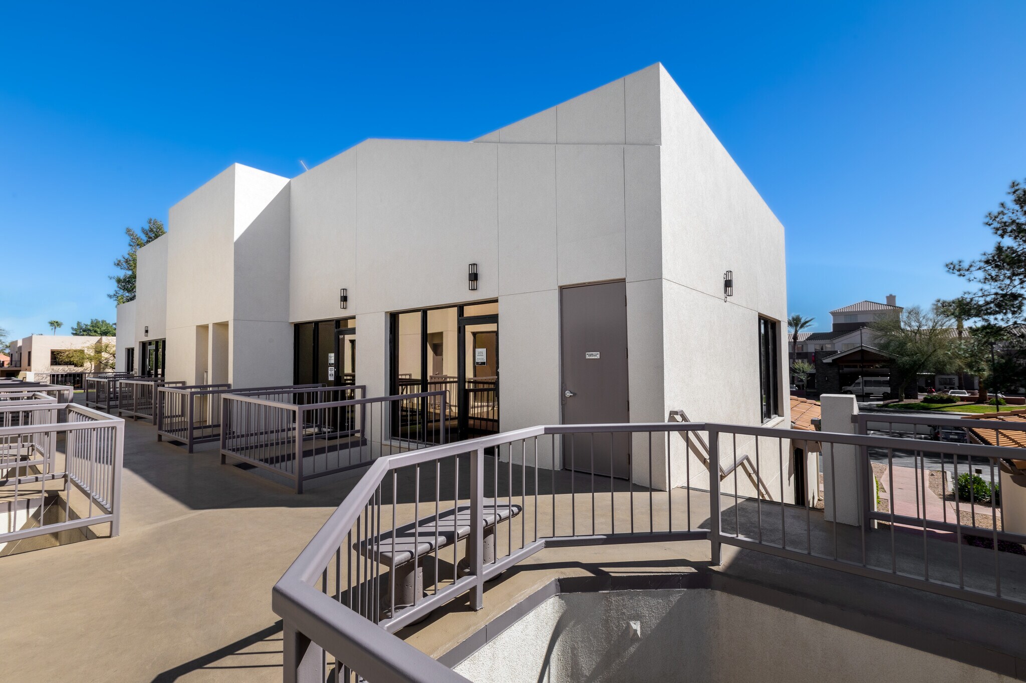 10752 N 89th Pl, Scottsdale, AZ to rent Building Photo- Image 1 of 3