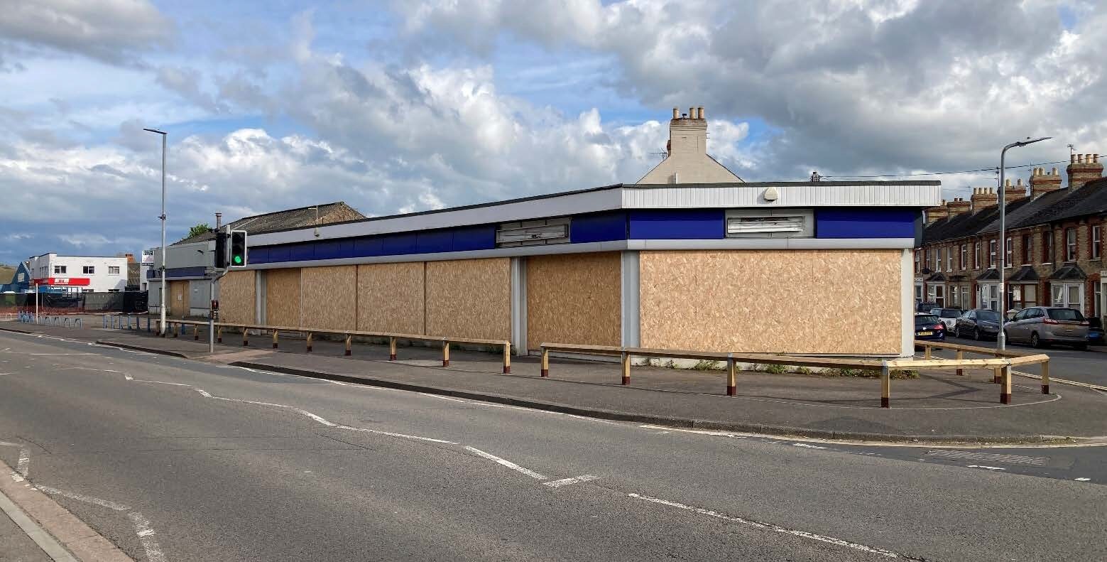 31-39 Priory Bridge Rd, Taunton for sale Primary Photo- Image 1 of 1