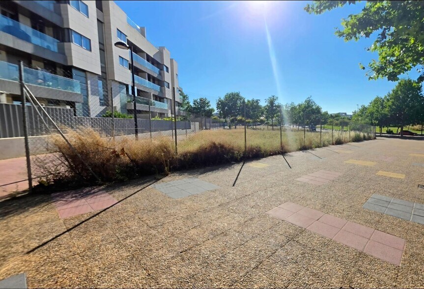 Camino del Pilón, Zaragoza, Zaragoza for sale - Building Photo - Image 3 of 6