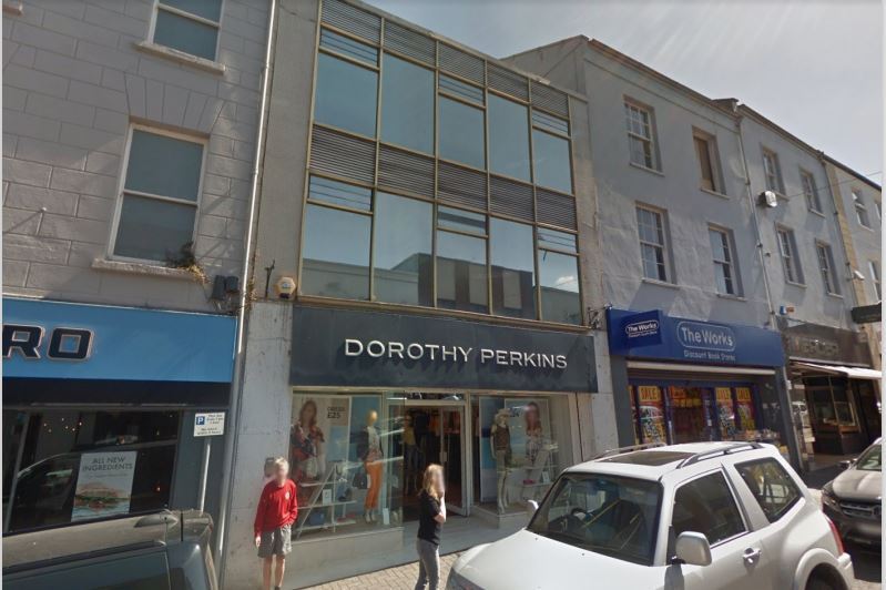 9 High St, Enniskillen for sale - Primary Photo - Image 1 of 1