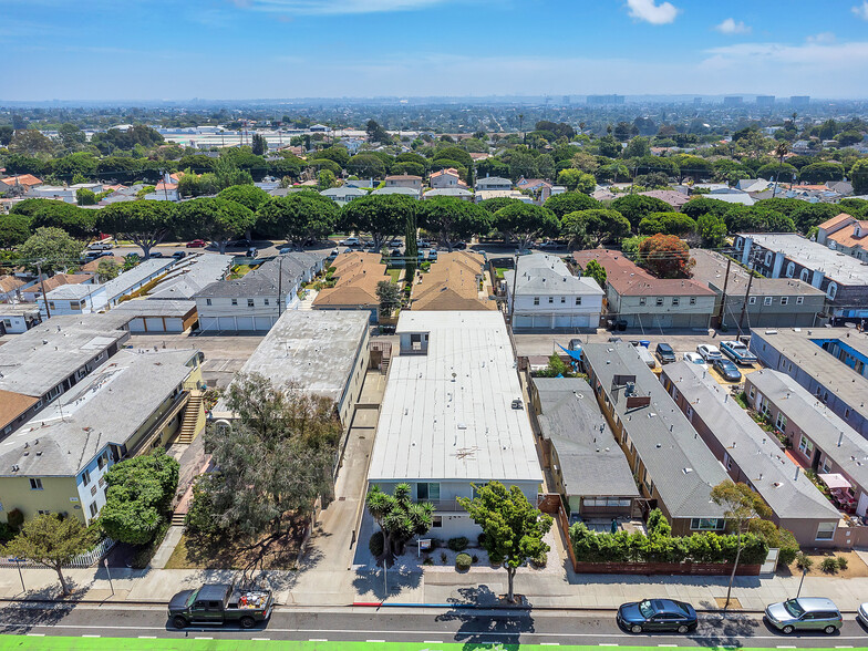 2408 Ocean Park Blvd, Santa Monica, CA for sale - Aerial - Image 3 of 26