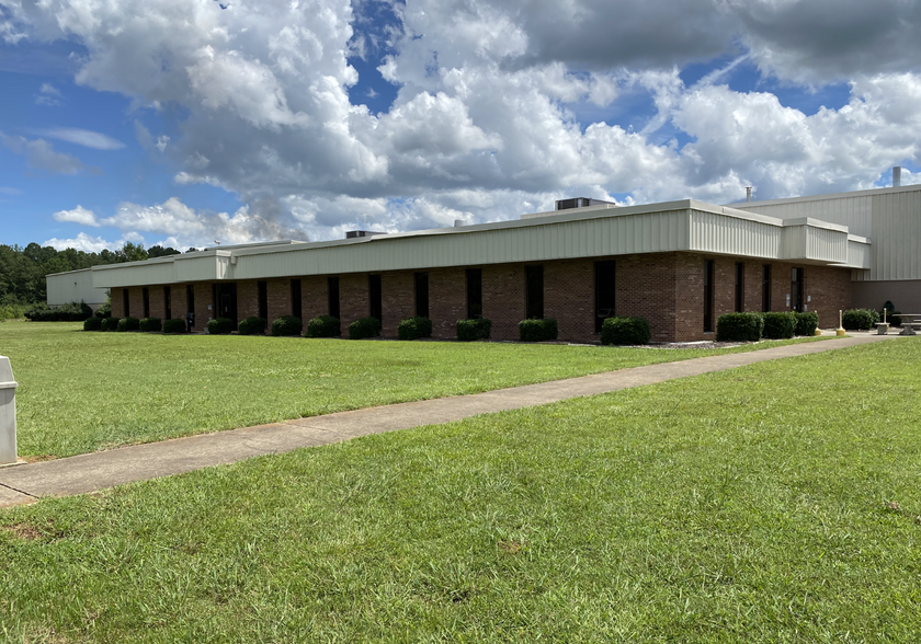 50 Nances Creek Industrial Blvd, Piedmont, AL for sale - Primary Photo - Image 1 of 1