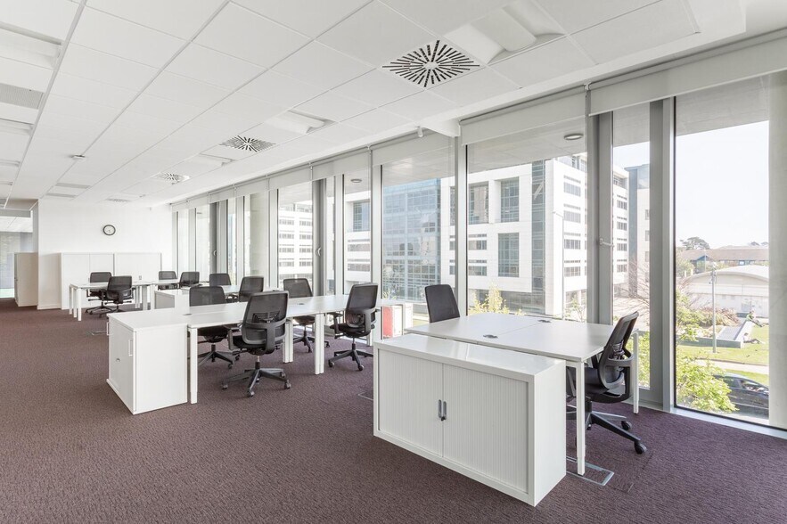 Office in Lille to rent - Interior Photo - Image 2 of 10