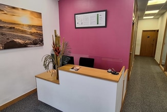 16-18 Chapel Rd, Worthing to rent Interior Photo- Image 1 of 5