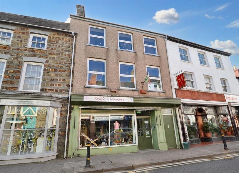 48 Pendre, Cardigan for sale - Building Photo - Image 1 of 35
