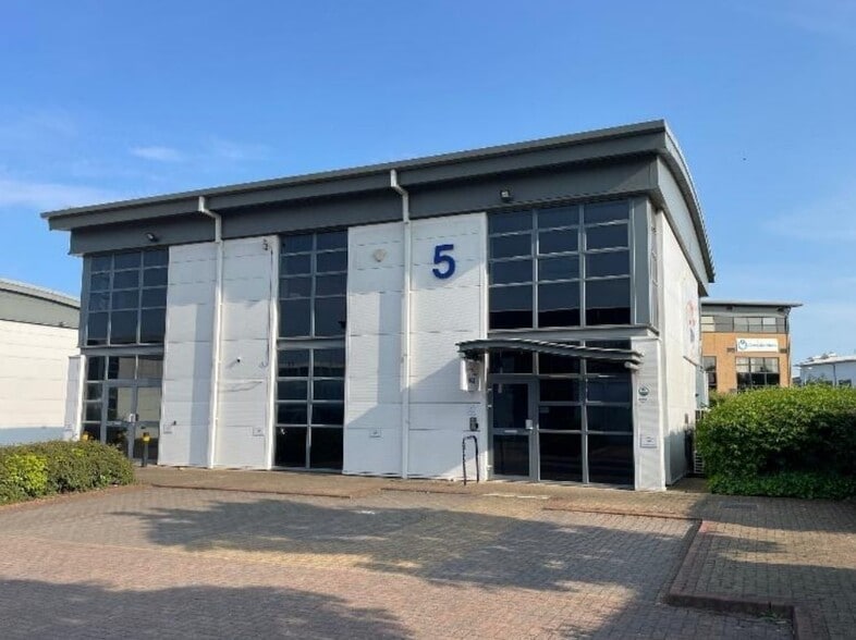 Koppers Way, Hebburn to rent - Building Photo - Image 2 of 2