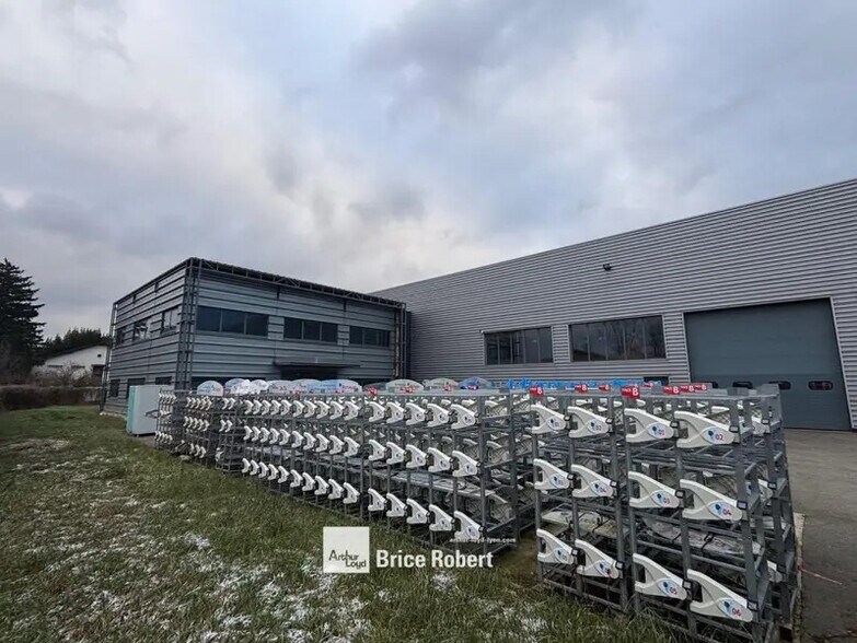Light Industrial in Villeurbanne to rent - Building Photo - Image 3 of 7