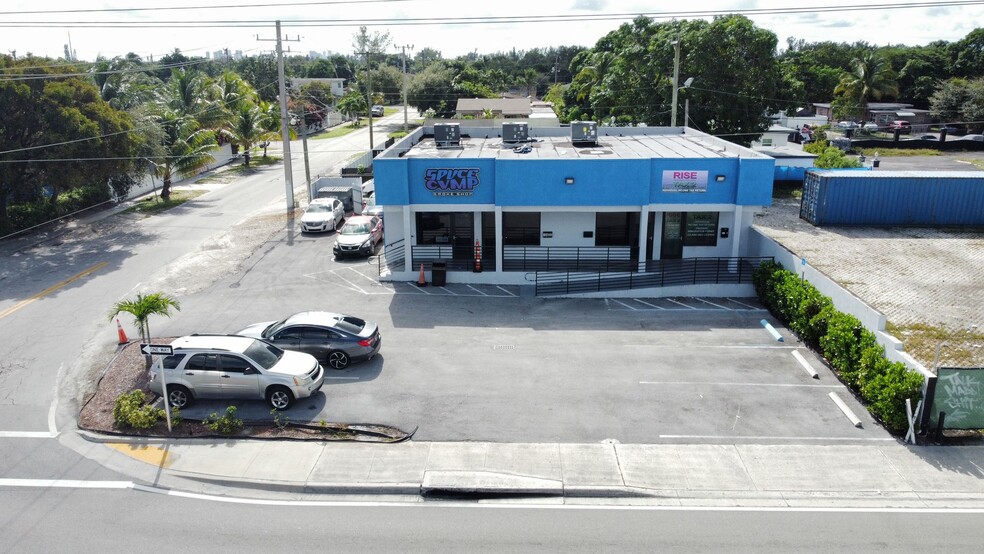 1400-1406 NW 119th St, Miami, FL for rent - Building Photo - Image 1 of 10