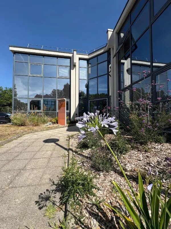 Office in Nantes to rent Building Photo- Image 1 of 6