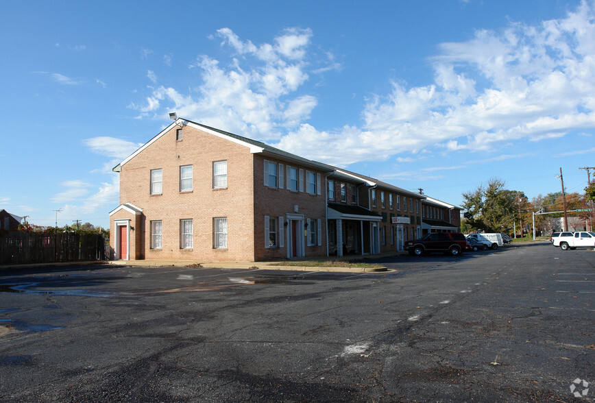 7902 Old Branch Ave, Clinton, MD for sale - Primary Photo - Image 1 of 1