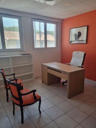 More details for 68 Avenue De Saint Julien, Marseille - Office to Rent
