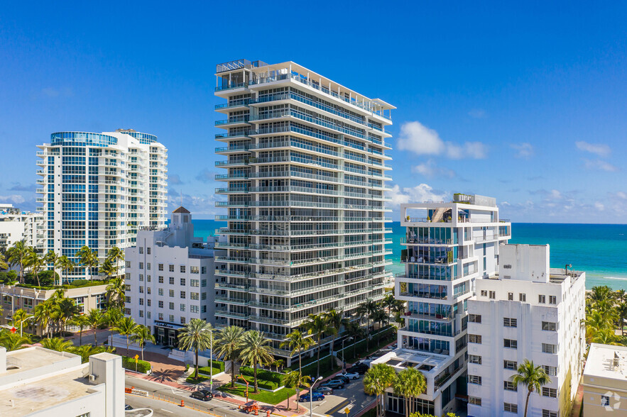 3737 Collins Ave, Miami Beach, FL for sale - Primary Photo - Image 1 of 1