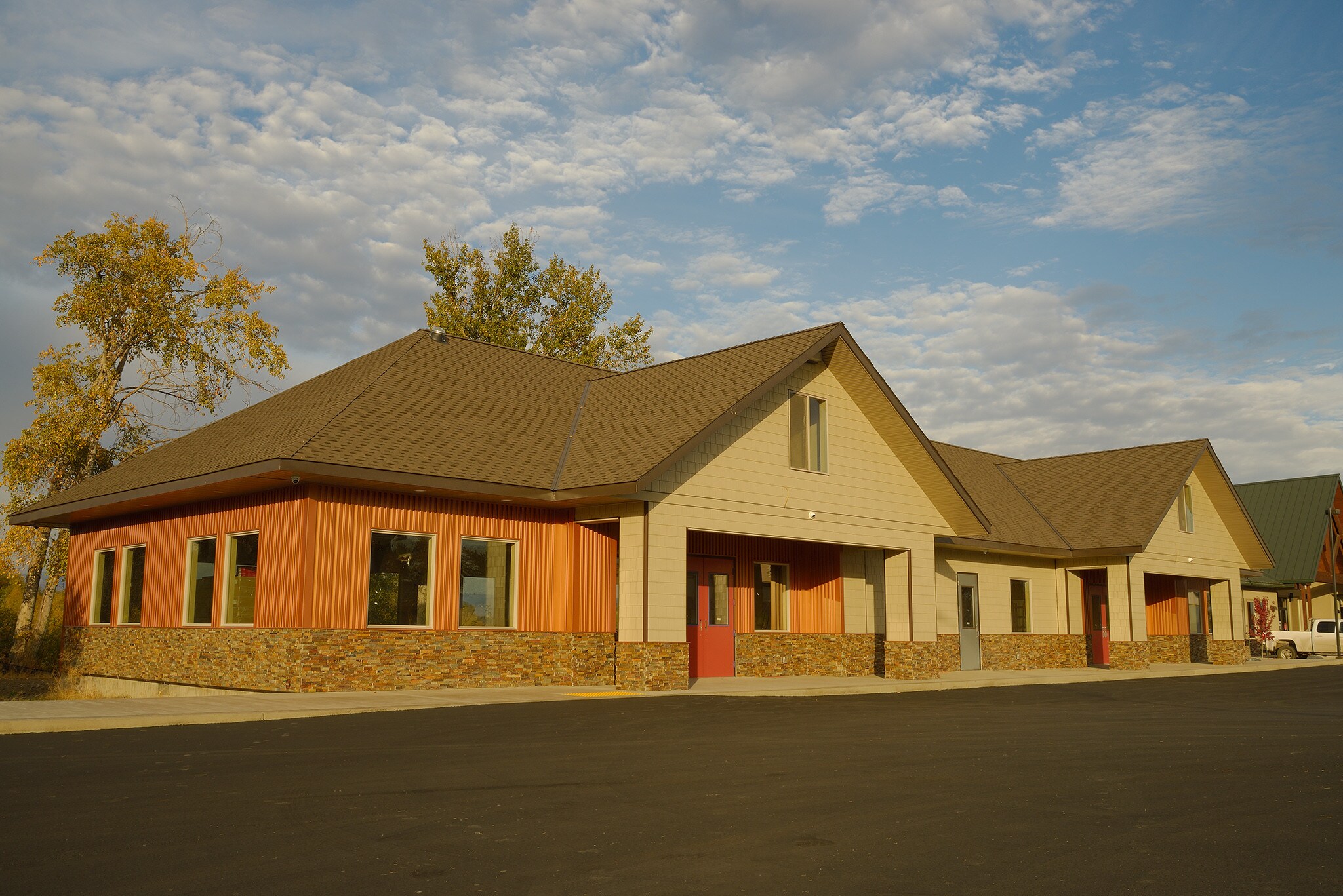 2309 W Dolarway Rd, Ellensburg, WA to rent Building Photo- Image 1 of 15