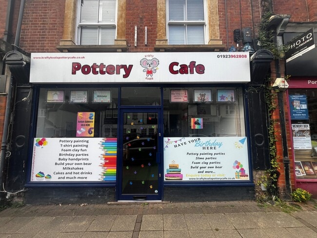 More details for 12 Main Para, Chorleywood - Retail to Rent