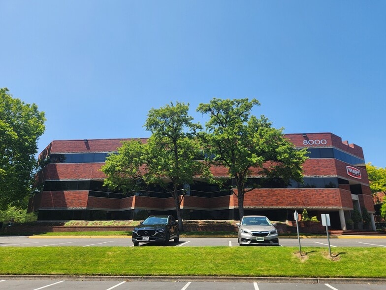 8000 NE Parkway Dr, Vancouver, WA to rent - Building Photo - Image 2 of 22