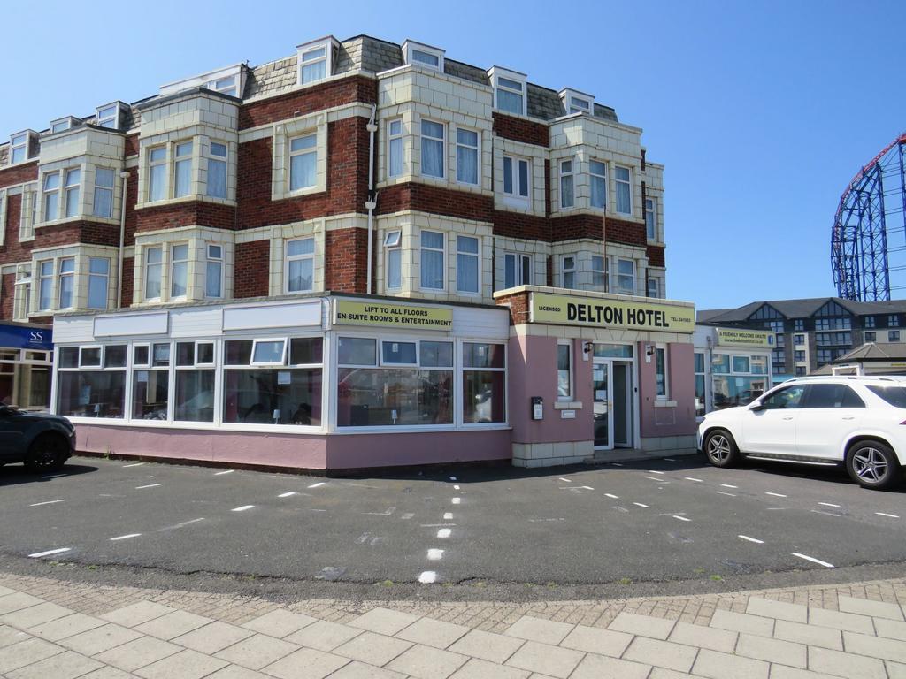 6 Clifton Dr, Blackpool for sale Building Photo- Image 1 of 26