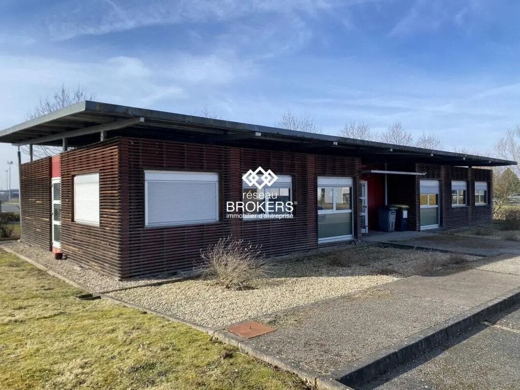 Vente Bureaux 9 633 m² - Photo 1