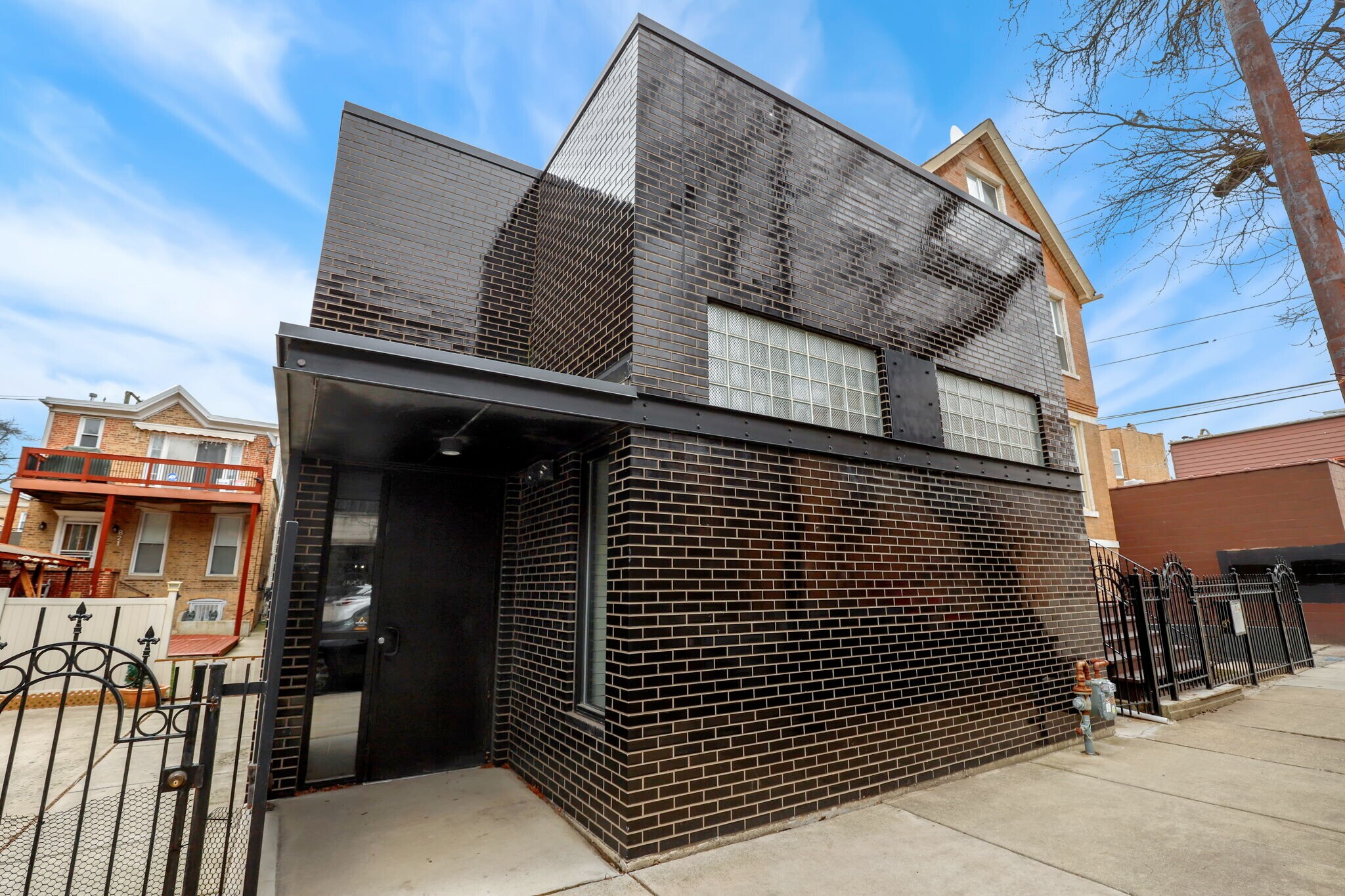 819 N California Ave, Chicago, IL for sale Building Photo- Image 1 of 1
