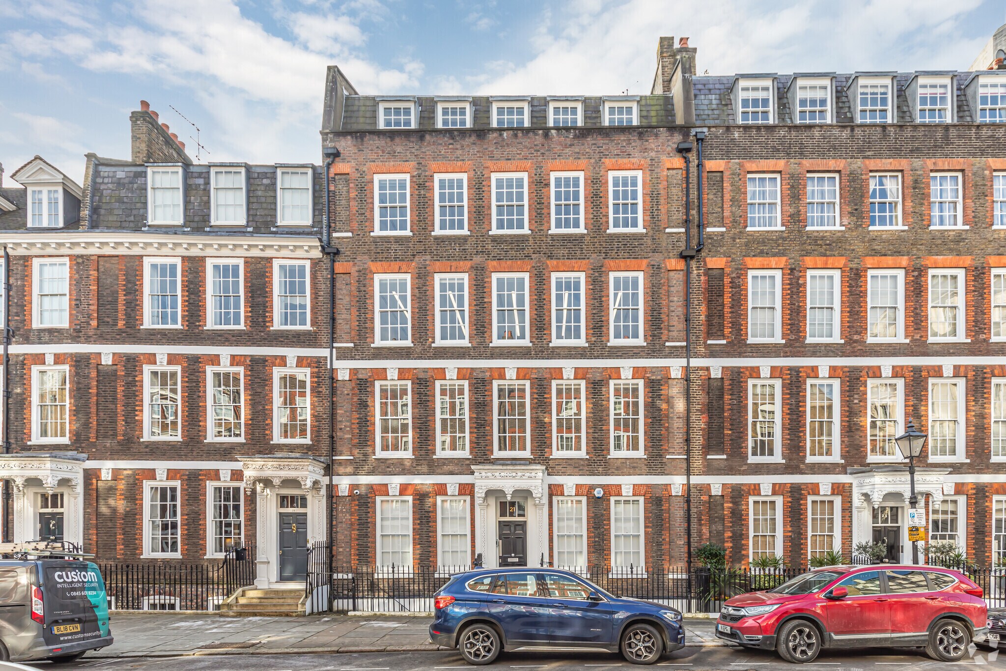21 Queen Annes Gate, London for sale Primary Photo- Image 1 of 1