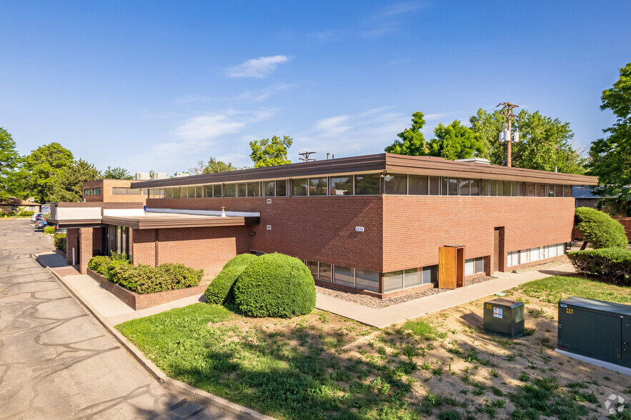 8850 W 58th Ave, Arvada, CO for rent - Building Photo - Image 1 of 12