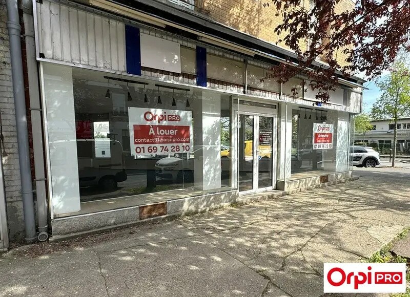 Office in Savigny-sur-Orge for sale Building Photo- Image 1 of 8