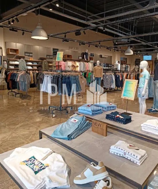 Location Commerce 500 m² - Photo 1