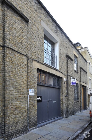 40-48 Bromells Rd, London to rent - Building Photo - Image 2 of 5