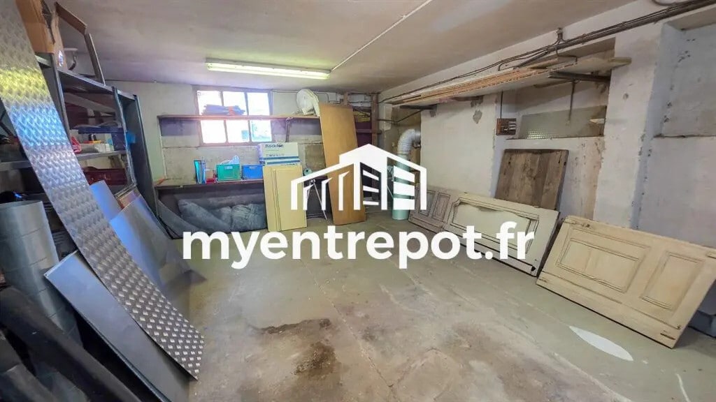 Vente Local d'activités 240 m² - Photo 1