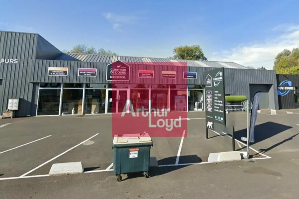 Location Commerce 450 m² - Photo 1
