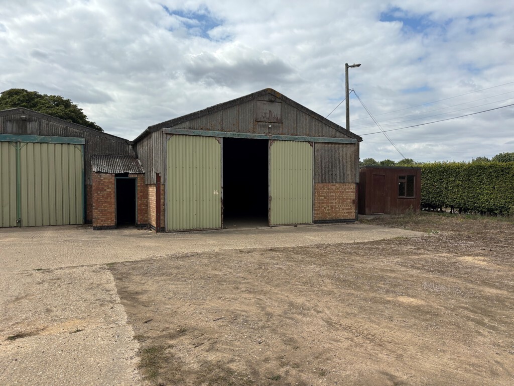 1-2 Waterbelly Lane, Sutterton to rent Building Photo- Image 1 of 2