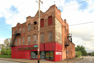 1701 W Market St, Louisville, KY for sale Primary Photo- Image 1 of 1