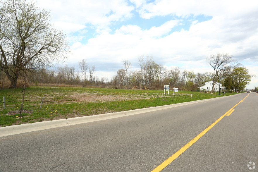 35780 Goddard Rd, Romulus, MI for sale - Primary Photo - Image 1 of 1