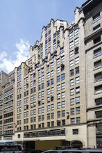 251 W 39th St, New York, NY for rent Primary Photo- Image 1 of 12