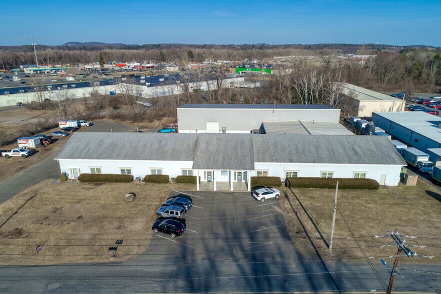 54 Mainline Dr, Westfield, MA 01085 UK