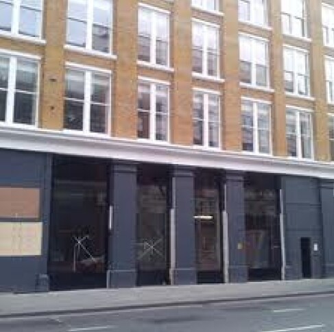 Holywell Ln, London to rent - Building Photo - Image 3 of 7