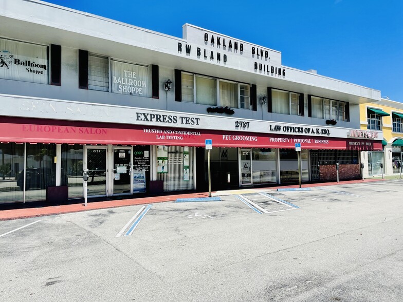 2731-2739 E Oakland Park Blvd, Fort Lauderdale, FL for sale - Building Photo - Image 1 of 1