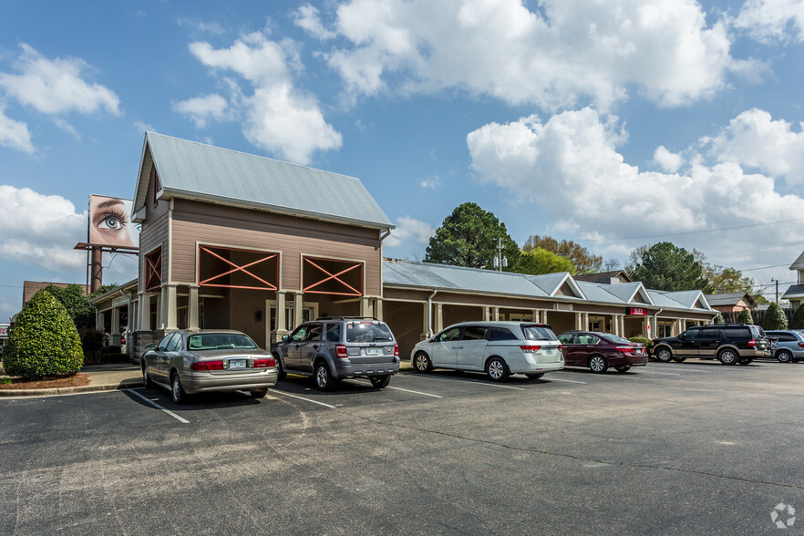 1413 W Main St, Tupelo, MS for sale - Primary Photo - Image 1 of 1