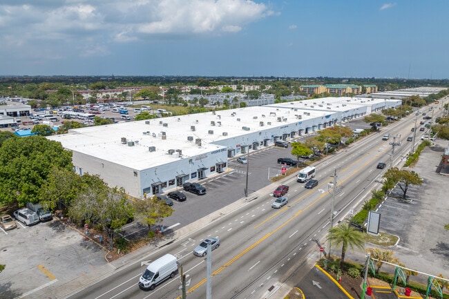 More details for 3927-3999 NW 19th St, Lauderdale Lakes, FL - Mixed-use to Rent