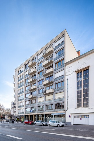 More details for 68 Rue Duquesne, Lyon - Office to Rent