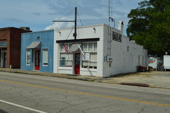 893 Main St SW, Gainesville, GA for rent Building Photo- Image 1 of 10