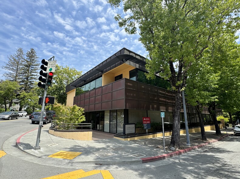 990 5th Ave, San Rafael, CA for rent - Building Photo - Image 1 of 6