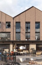 Langborne Rd, Whitby to rent Building Photo- Image 2 of 4