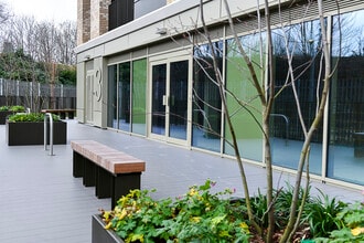 1 Silver Rd, London to rent Building Photo- Image 2 of 4