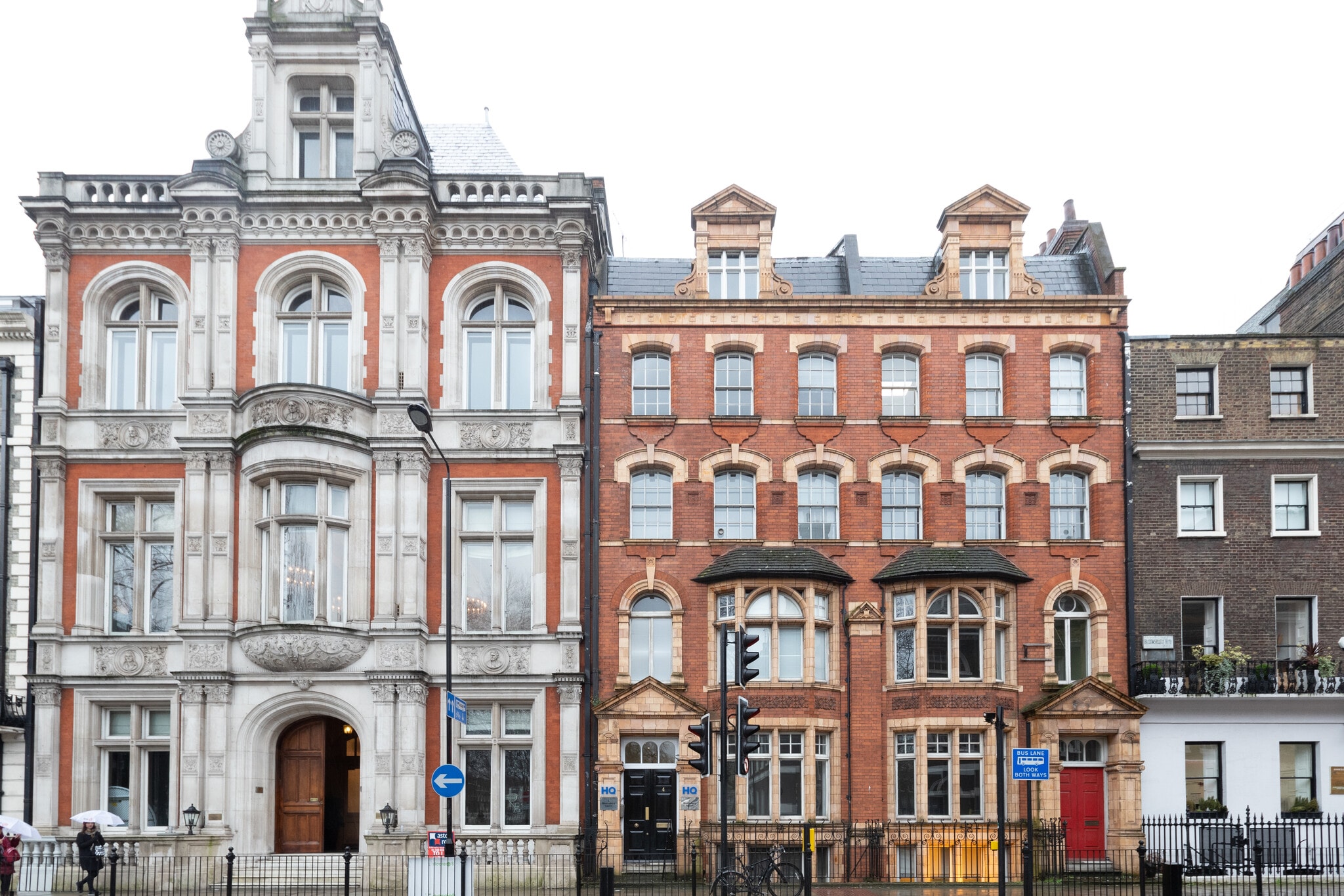 4 Bloomsbury Sq, London to rent Interior Photo- Image 1 of 11