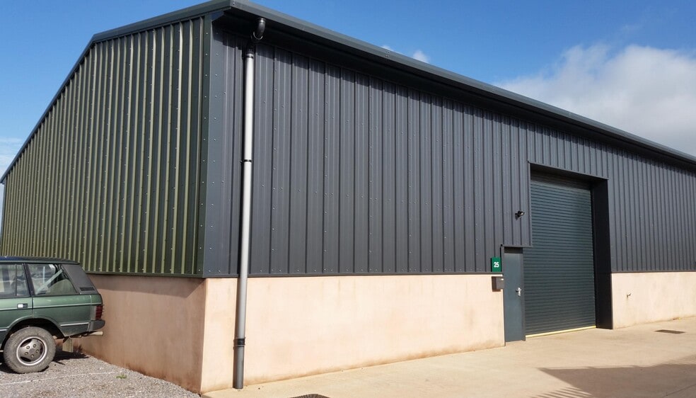 Inspiration Dr, Woodbury to rent - Building Photo - Image 1 of 3