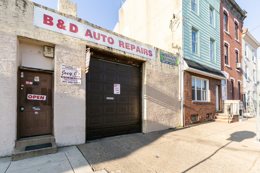 2516 E Dauphin St, Philadelphia, PA for sale - Primary Photo - Image 1 of 1