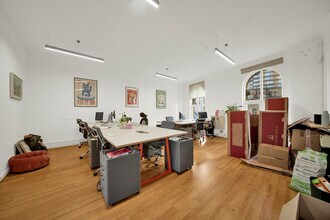 6-8 Great Eastern St, London to rent Interior Photo- Image 1 of 5