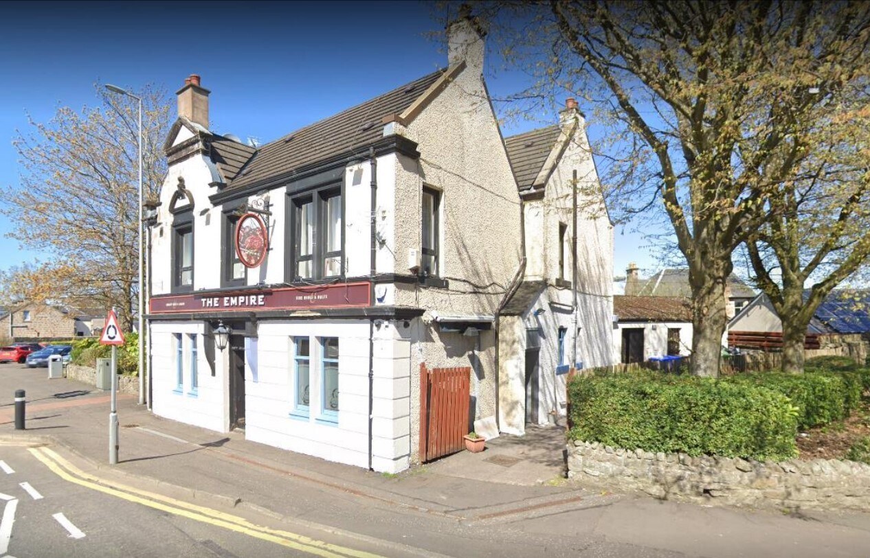 12 Quakerfield, Bannockburn for sale Building Photo- Image 1 of 1