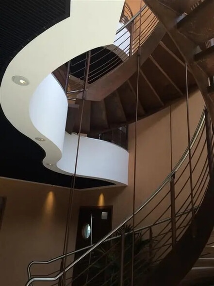 Office in Labège to rent - Interior Photo - Image 3 of 5