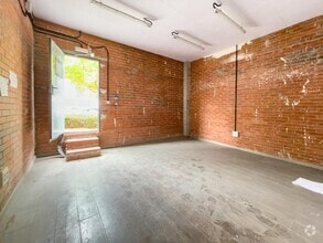 Retail in Valdemoro, Madrid to rent Interior Photo- Image 2 of 5